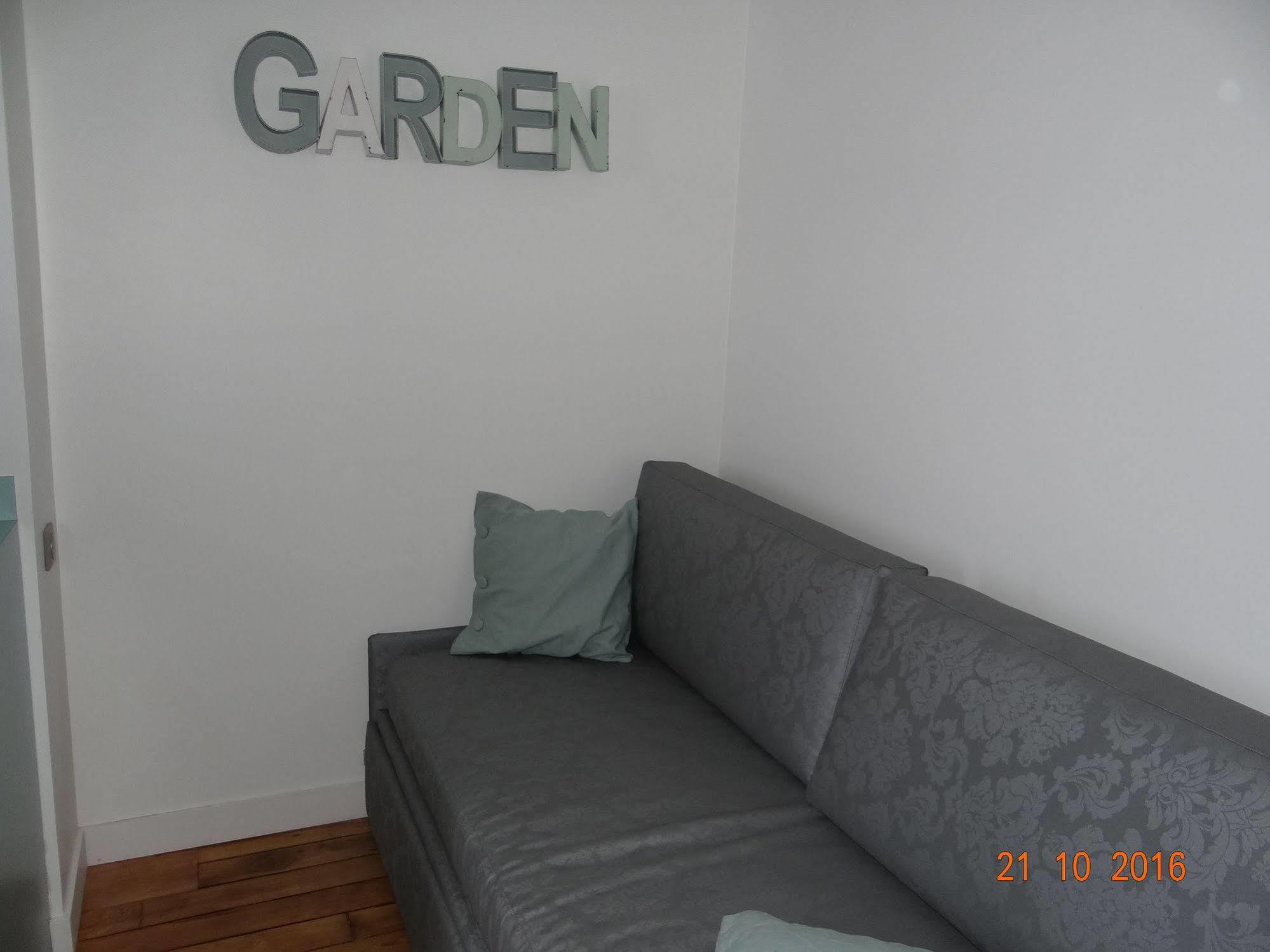 Garden Apparts Rennes Centre Gare Екстериор снимка